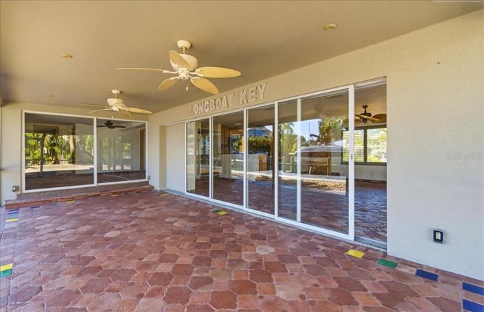 Image No.41-2 Bed Property for sale