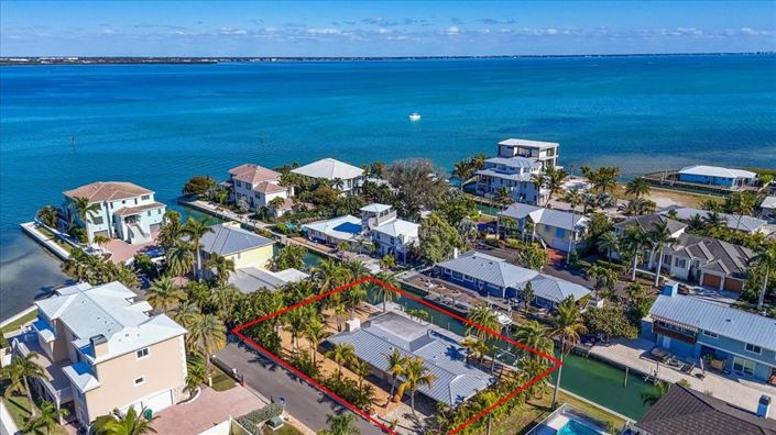 Image No.45-2 Bed Property for sale