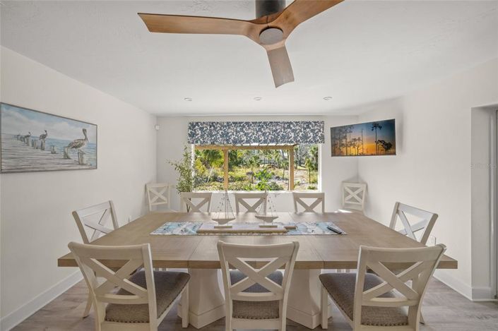 Image No.10-4 Bed Property for sale