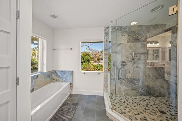 Image No.21-4 Bed Property for sale