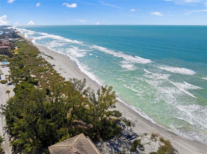 Image No.51-4 Bed Property for sale