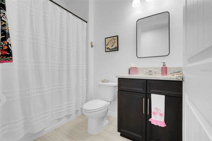 Image No.29-2 Bed Property for sale