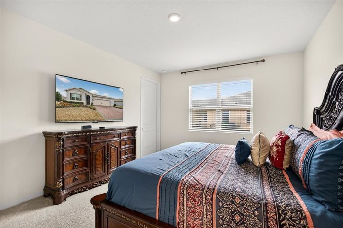 Image No.14-2 Bed Property for sale