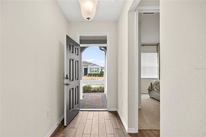 Image No.3-2 Bed Property for sale