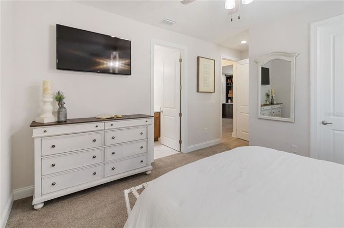 Image No.31-Propriété de 5 chambres à vendre à Orlando