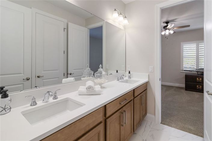 Image No.34-Propriété de 5 chambres à vendre à Orlando