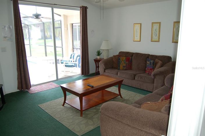 Image No.21-Propriété de 4 chambres à vendre à Kissimmee