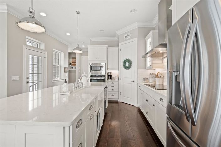 Image No.15-3 Bed Property for sale