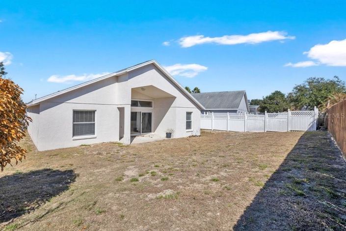 Image No.26-3 Bed Property for sale