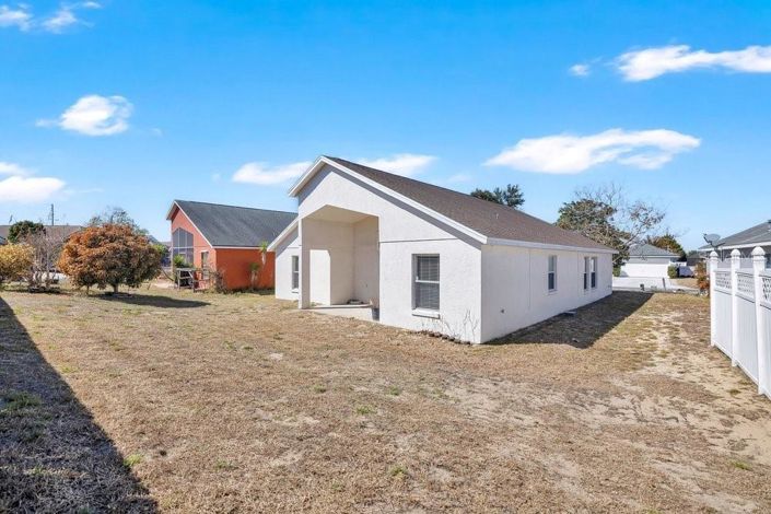 Image No.28-3 Bed Property for sale