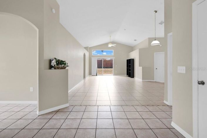 Image No.6-3 Bed Property for sale