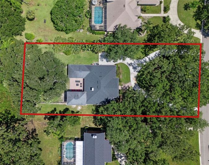 Image No.6-5 Bed Property for sale