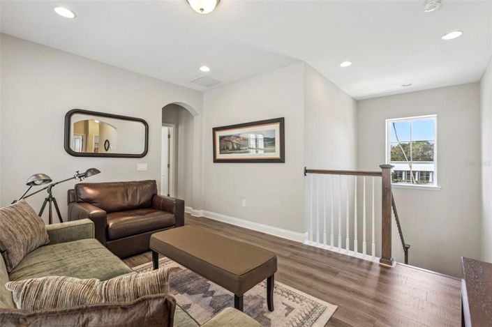 Image No.25-3 Bed Property for sale