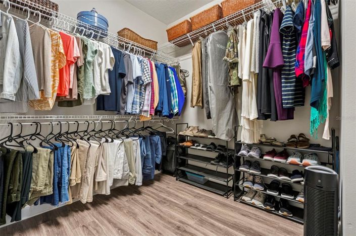 Image No.43-3 Bed Property for sale