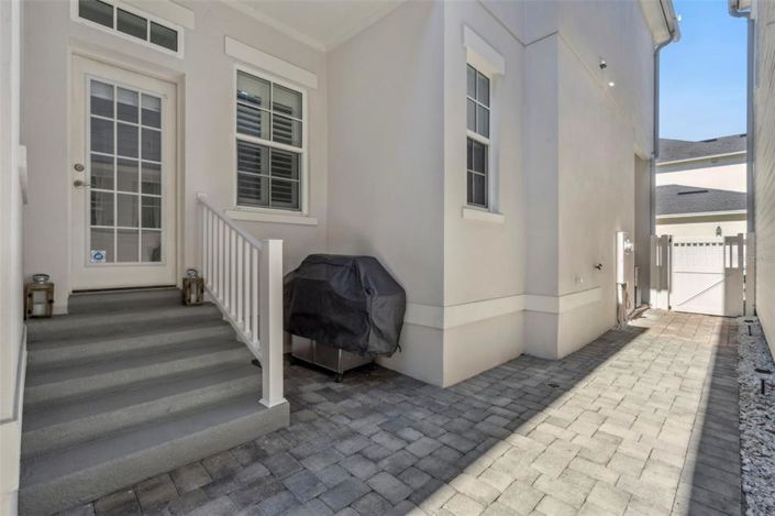 Image No.47-3 Bed Property for sale