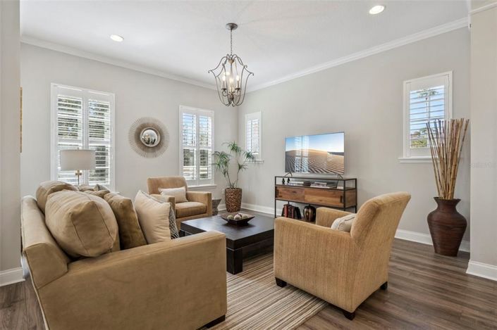 Image No.9-3 Bed Property for sale