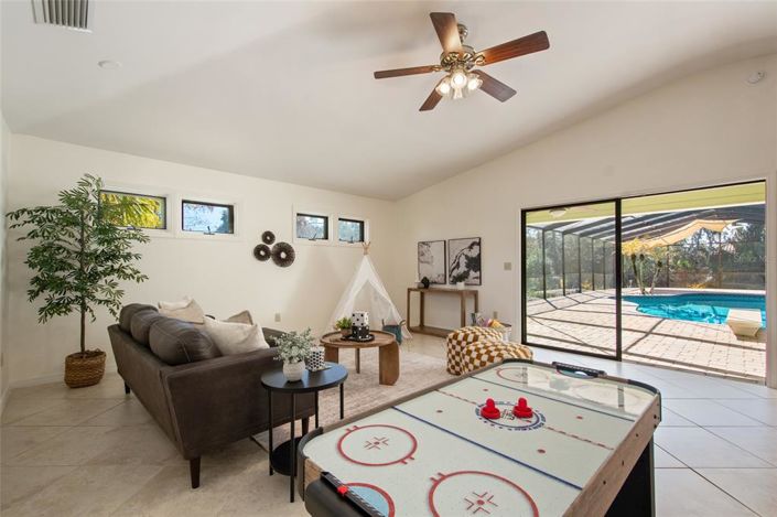 Image No.38-Propriété de 4 chambres à vendre à Windermere