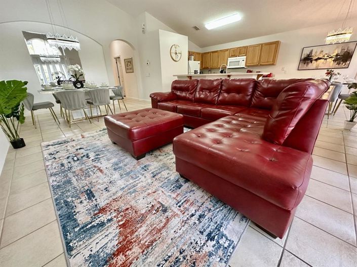 Image No.36-4 Bed Property for sale