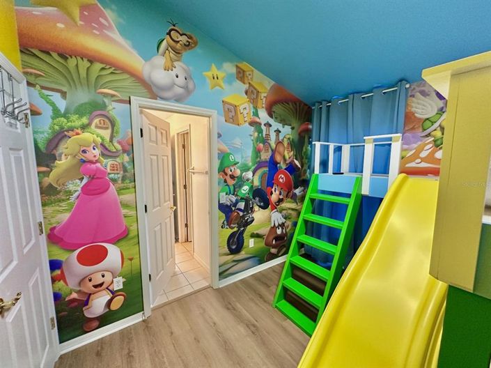 Image No.6-4 Bed Property for sale