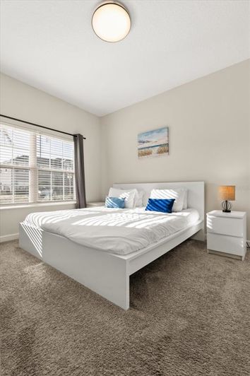 Image No.21-4 Bed Townhouse for sale