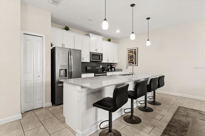 Image No.9-4 Bed Townhouse for sale