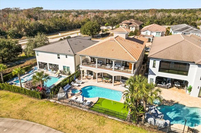 Image No.28-5 Bed Property for sale