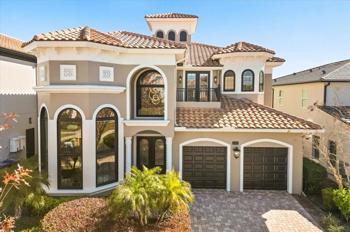 Image No.3-5 Bed Property for sale