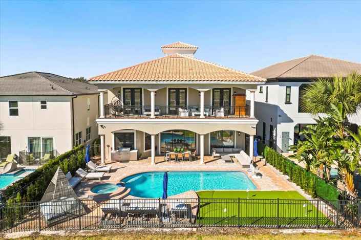 Image No.4-5 Bed Property for sale