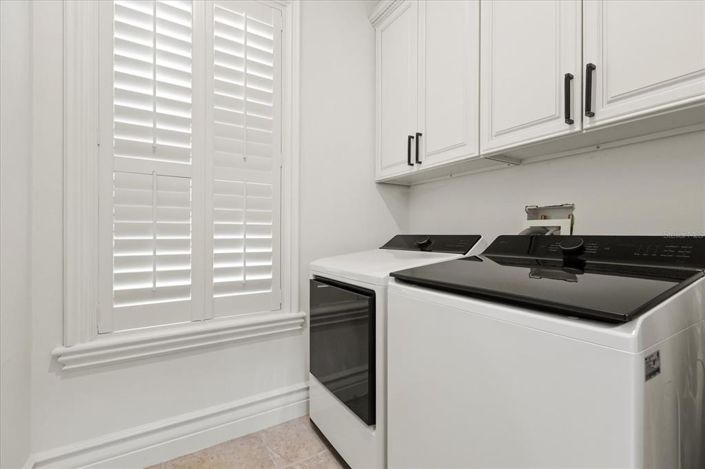 Image No.41-5 Bed Property for sale