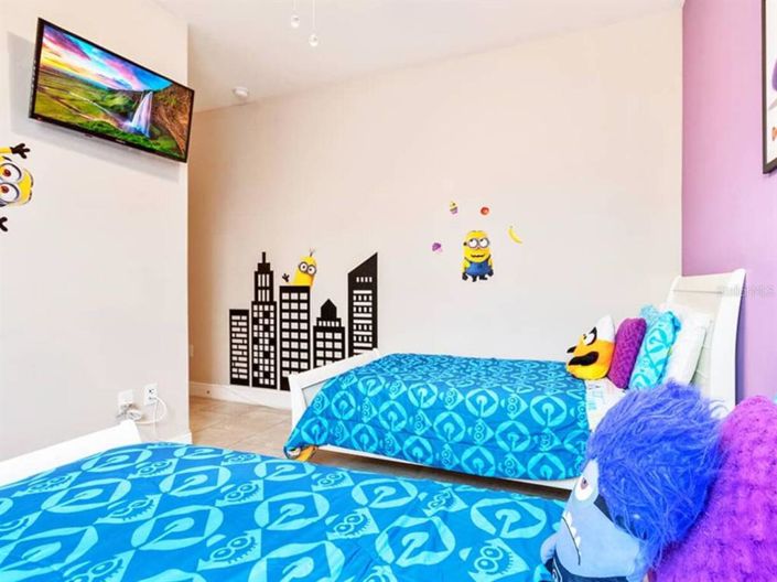 Image No.12-5 Bed Property for sale