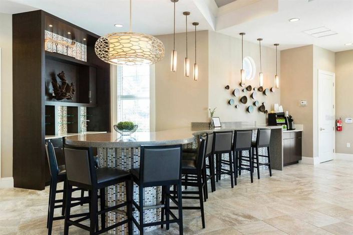 Image No.32-5 Bed Property for sale