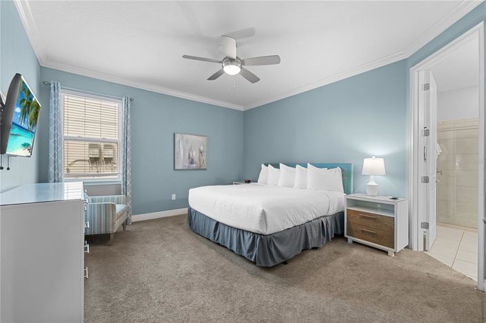 Image No.26-12 Bed Property for sale