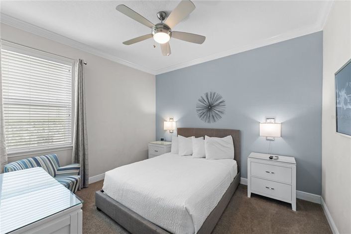 Image No.32-12 Bed Property for sale