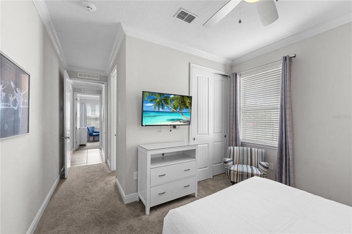 Image No.33-12 Bed Property for sale