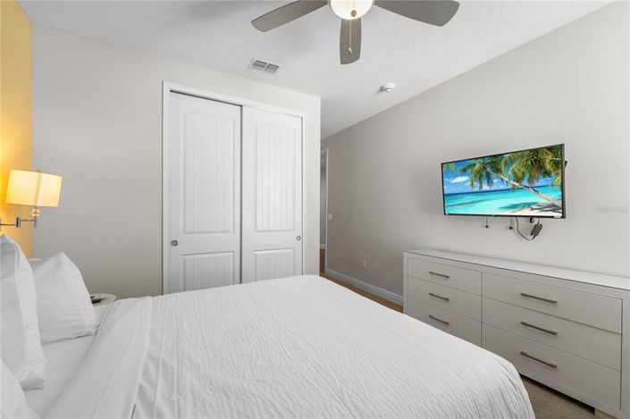 Image No.43-12 Bed Property for sale