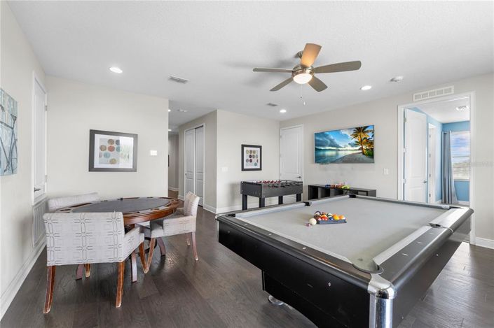 Image No.46-12 Bed Property for sale