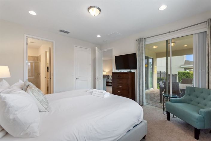 Image No.23-6 Bed Property for sale