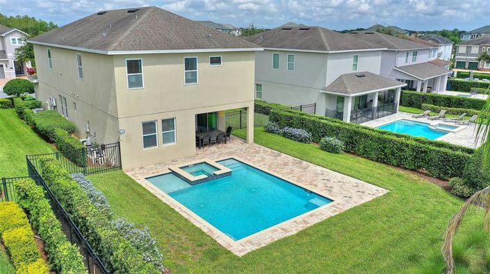 Image No.46-6 Bed Property for sale