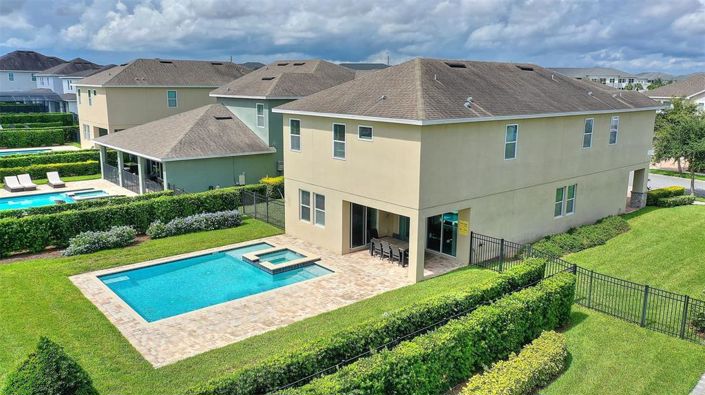 Image No.48-6 Bed Property for sale