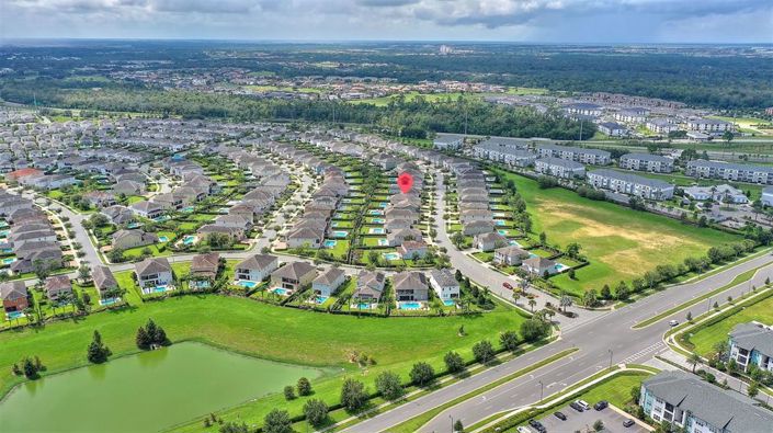 Image No.52-6 Bed Property for sale