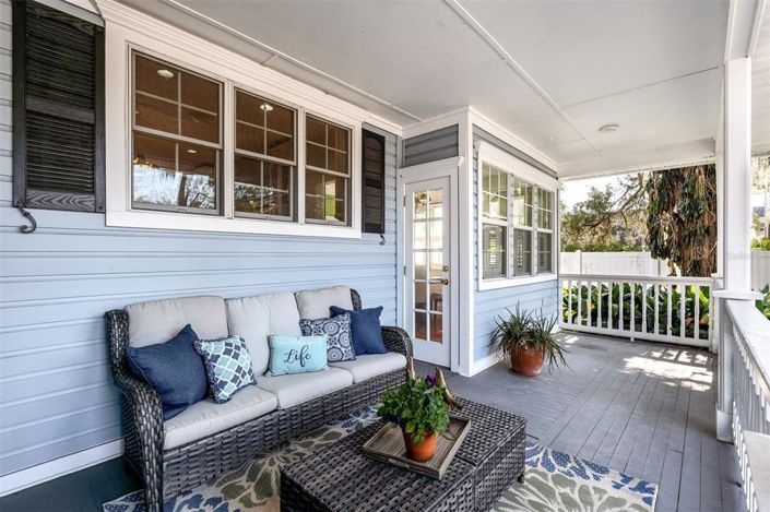 Image No.36-5 Bed Property for sale