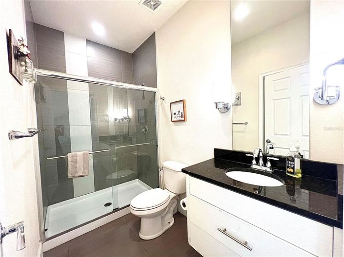 Image No.20-3 Bed Townhouse for sale