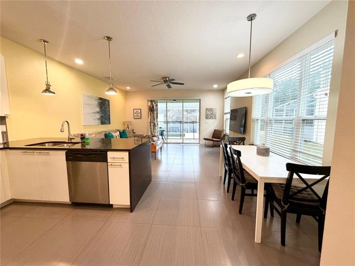 Image No.3-3 Bed Townhouse for sale