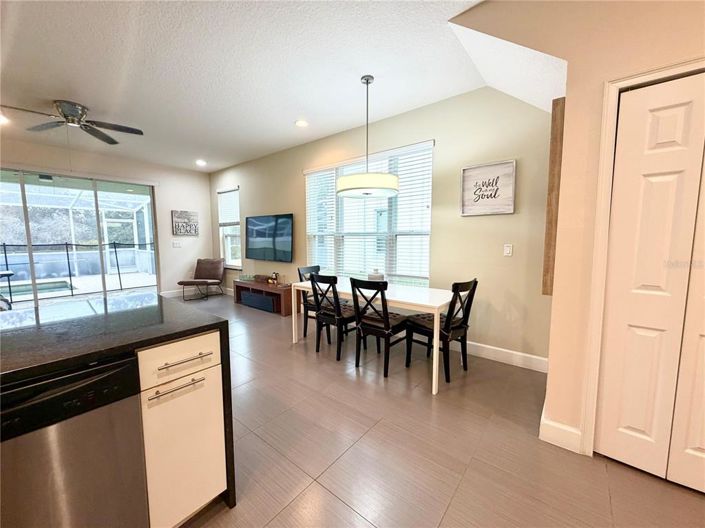 Image No.4-3 Bed Townhouse for sale