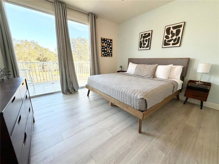 Image No.9-3 Bed Townhouse for sale