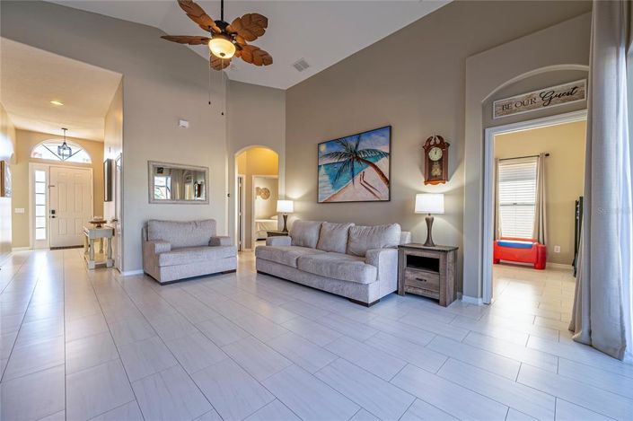 Image No.20-Propriété de 4 chambres à vendre à Davenport