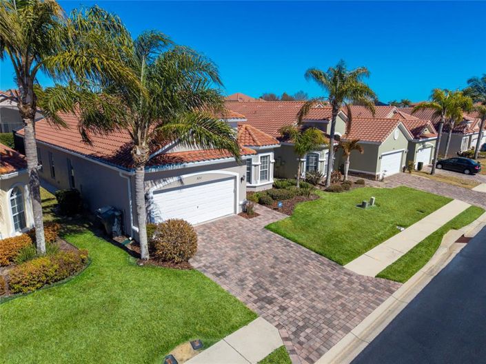 Image No.3-Propriété de 4 chambres à vendre à Davenport