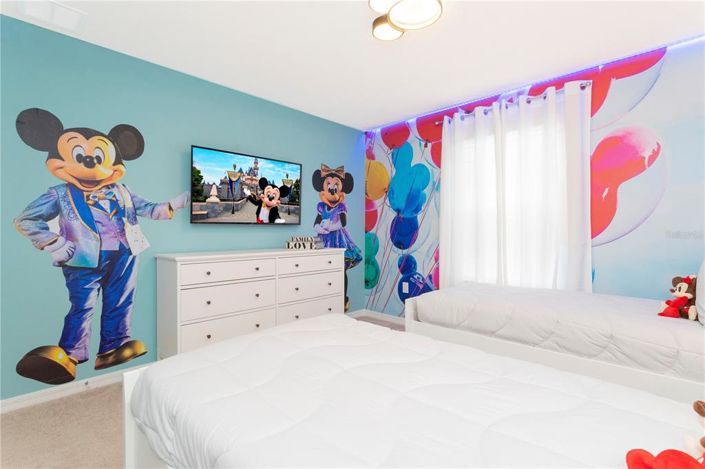 Image No.34-7 Bed Property for sale