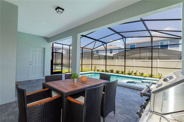 Image No.7-7 Bed Property for sale