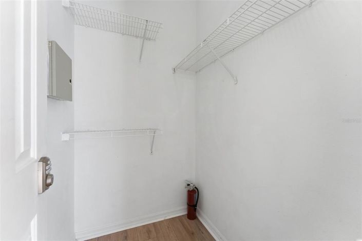 Image No.28-3 Bed Property for sale